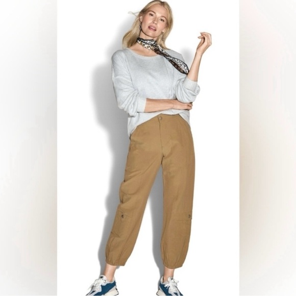 Cabi Galaxy Cargos 6480. Size medium. Spring season 2024. - Picture 1 of 6